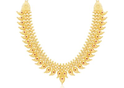Queenly South Indian Gold Necklace