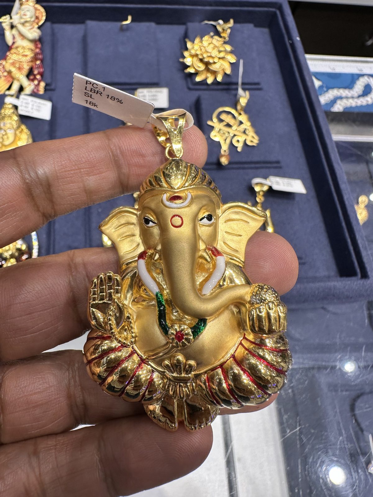 Gold Ganesh pendant