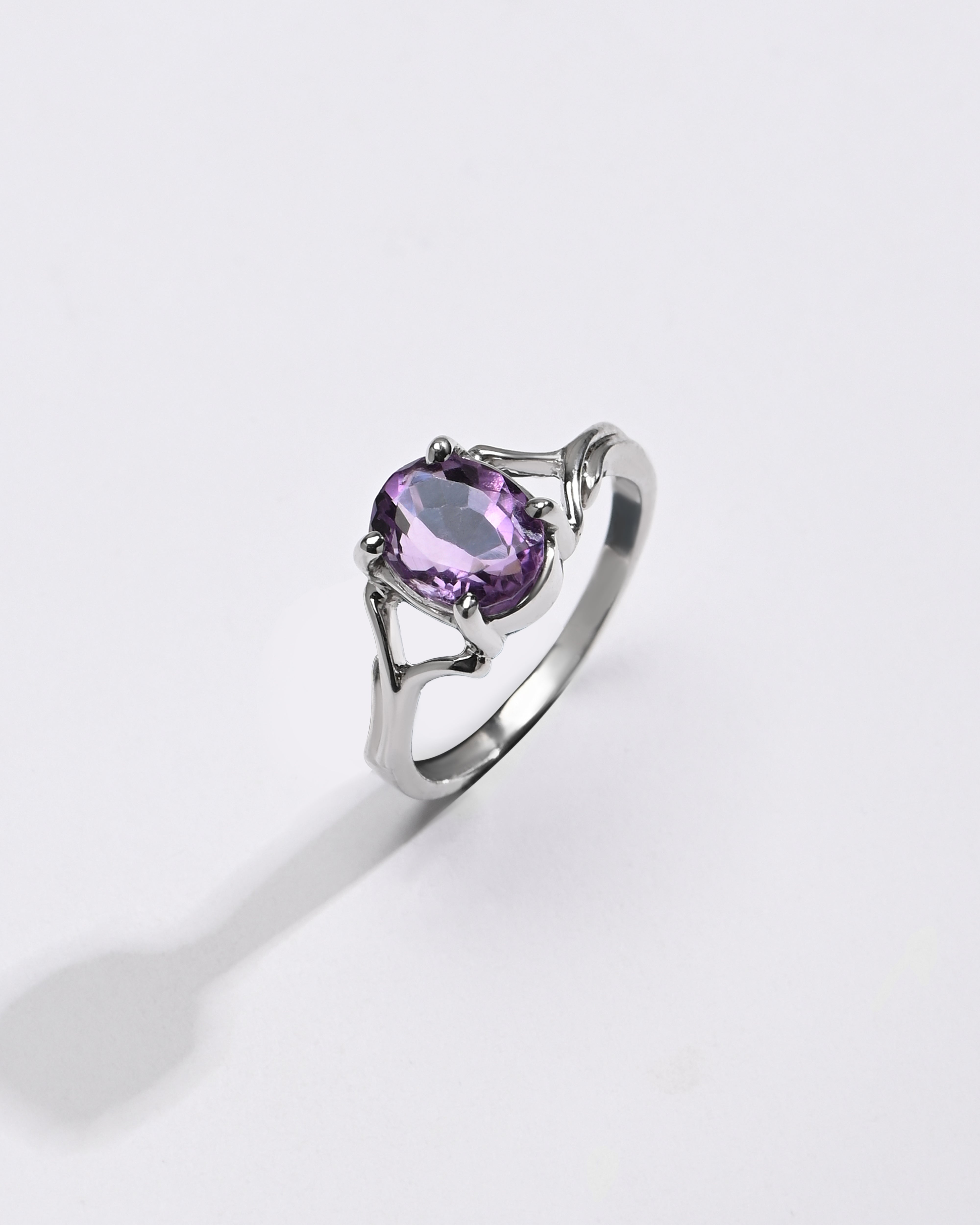 Myra Gems amethyst ring in 925 sterling silver