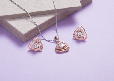 Certified Diamond Pendant Set